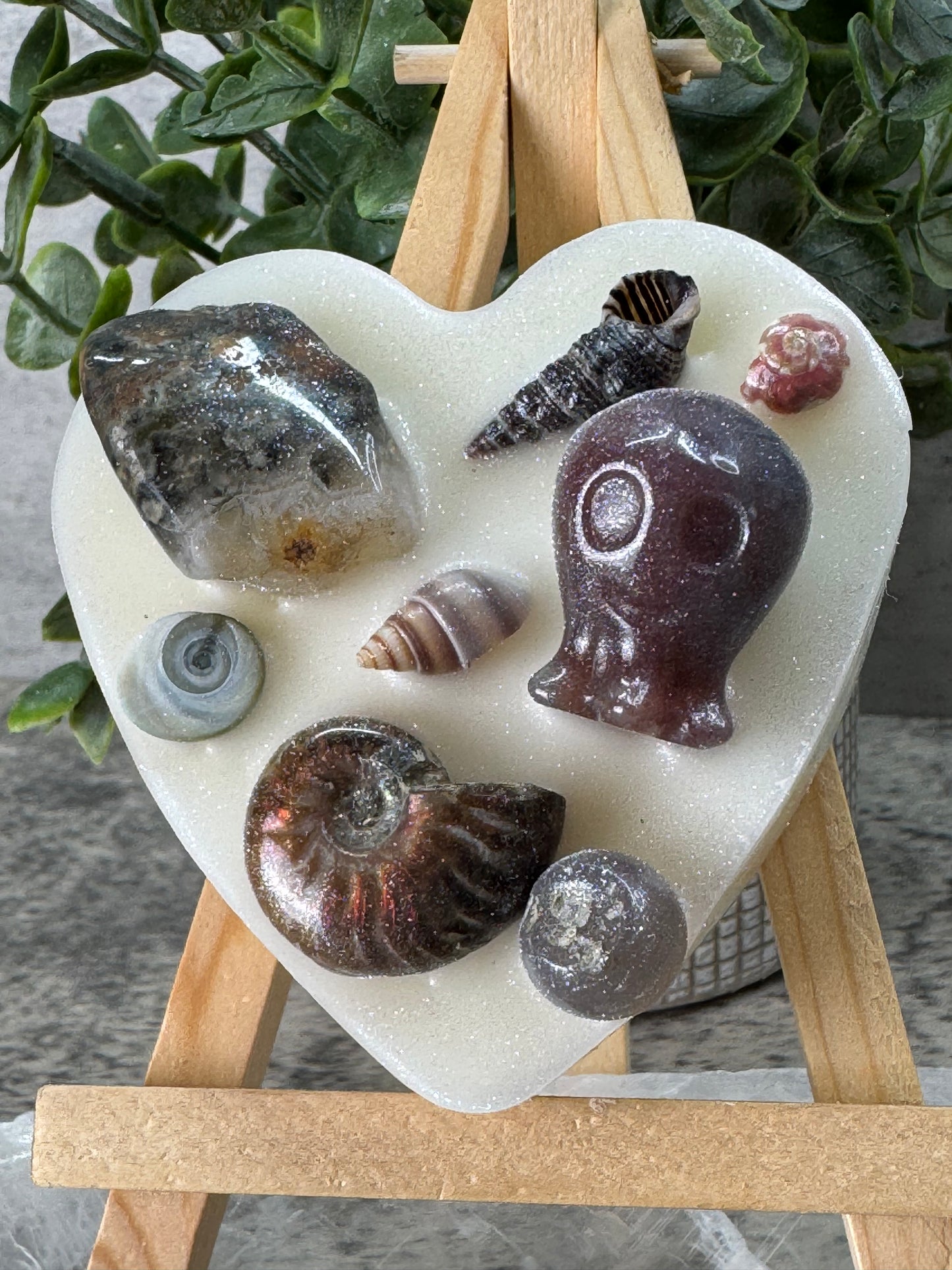 Decorated Heart Shape Slabs