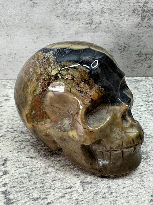 Volcano Agate Skull - UV Reactive