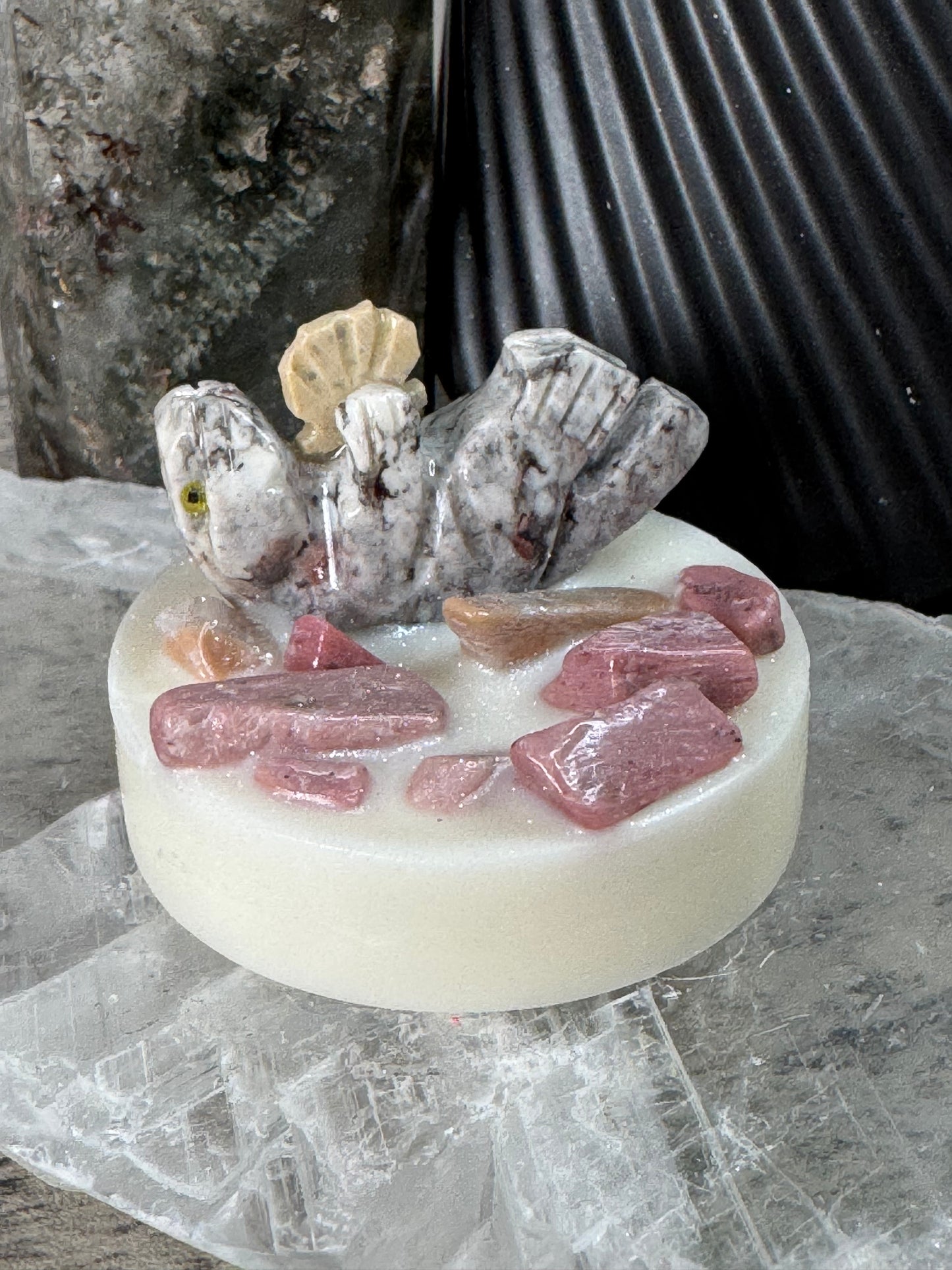 Mold with embedded decorative elements on a textured surface